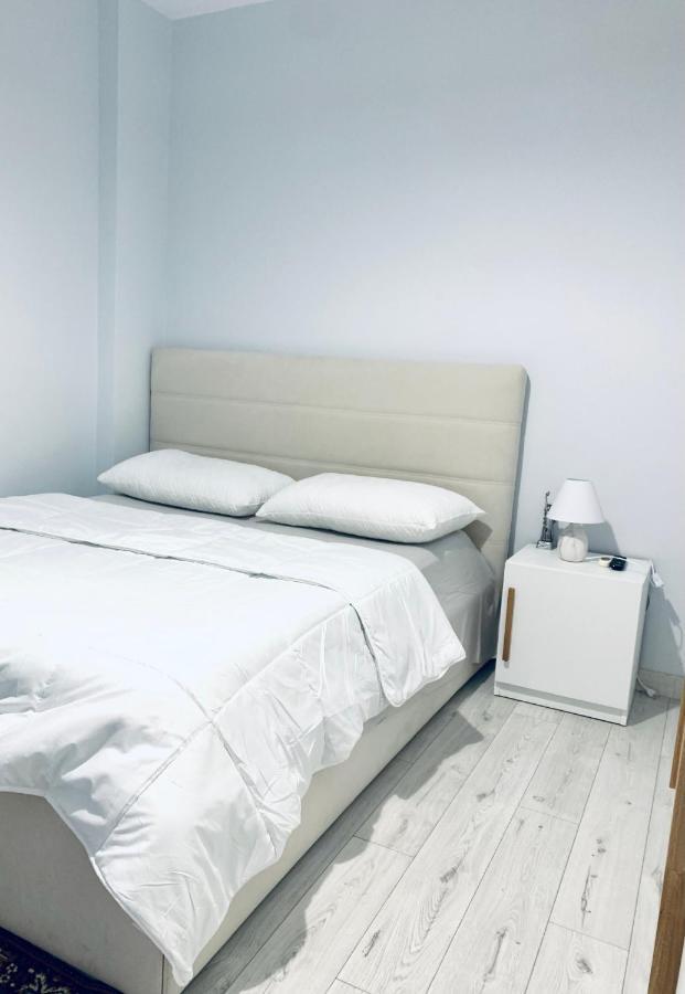 Appartamento Cozy Corner Tirana Esterno foto